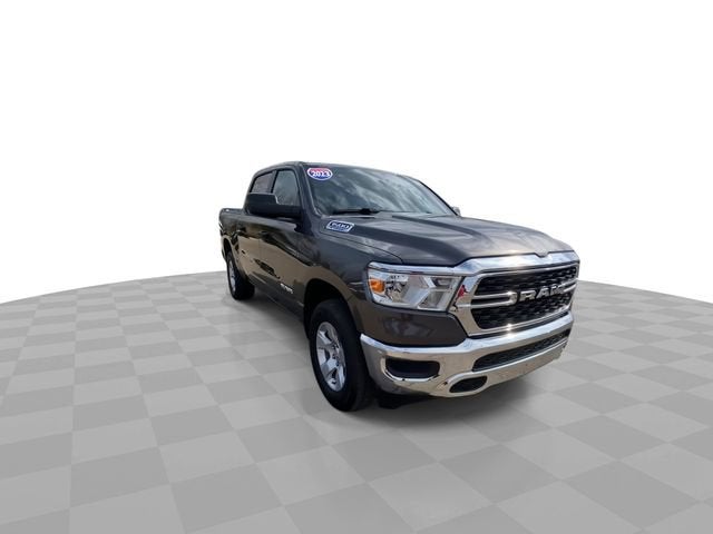 2023 RAM 1500 Big Horn Crew Cab 4x4 5'7" Box