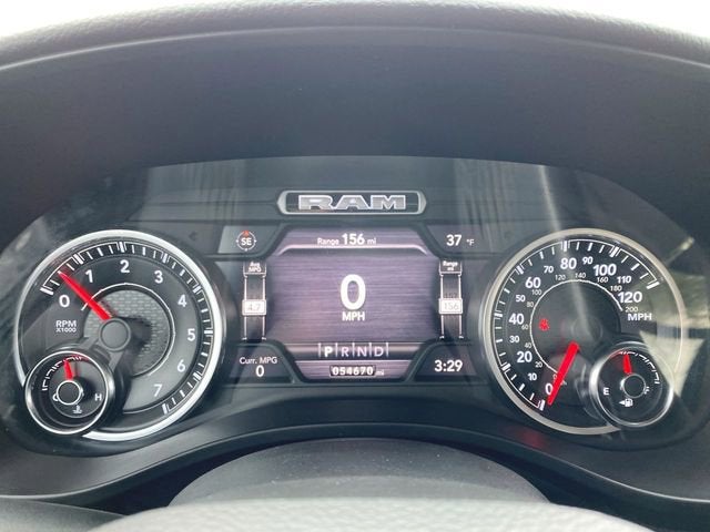 2019 RAM 1500 Big Horn/Lone Star Crew Cab 4x4 5'7" Box