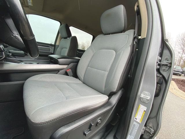 2019 RAM 1500 Big Horn/Lone Star Crew Cab 4x4 5'7" Box