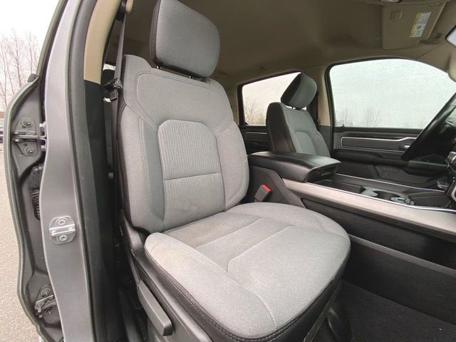 2019 RAM 1500 Big Horn/Lone Star Crew Cab 4x4 5'7" Box