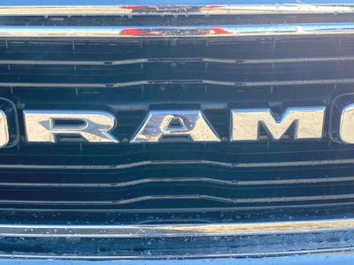 2019 RAM 1500 Big Horn/Lone Star Crew Cab 4x4 5'7" Box