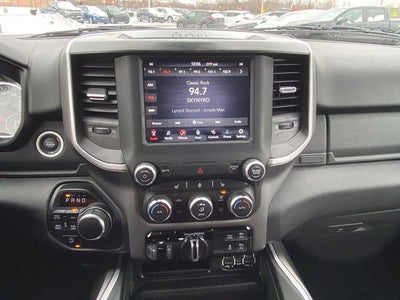 2021 RAM 1500 Big Horn Crew Cab 4x4 5'7" Box