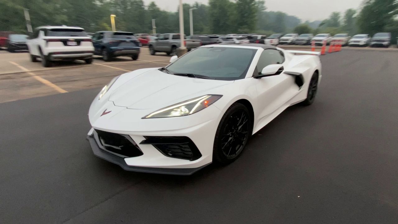 2025 Chevrolet Corvette Stingray 2LT