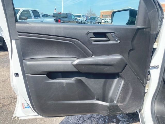 2024 Chevrolet Colorado WT