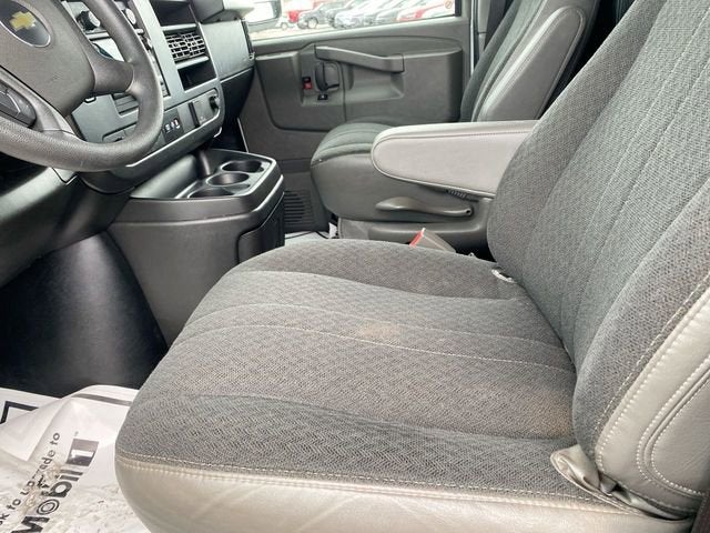 2024 Chevrolet Express Cargo 2500 WT