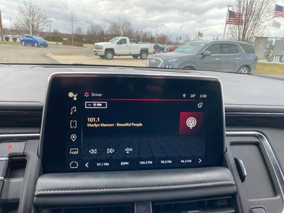 2022 GMC Yukon XL SLT