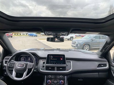 2022 GMC Yukon XL SLT