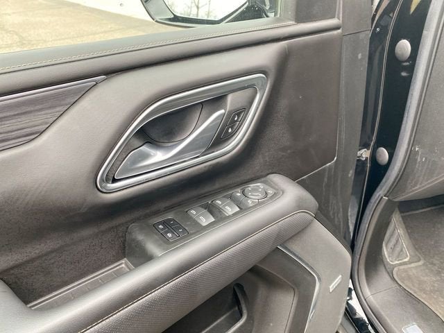 2022 GMC Yukon XL SLT