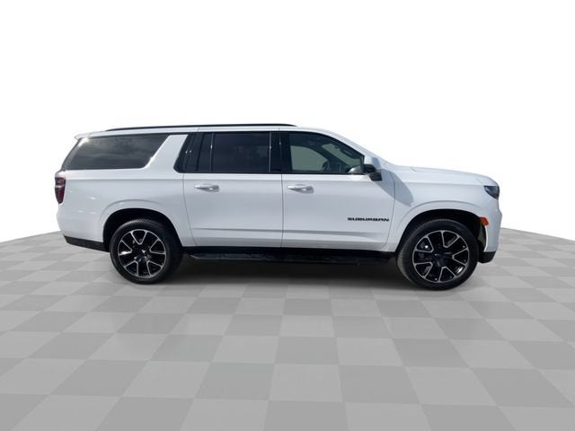 2023 Chevrolet Suburban RST