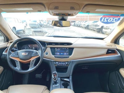 2019 Cadillac XT5 Platinum AWD
