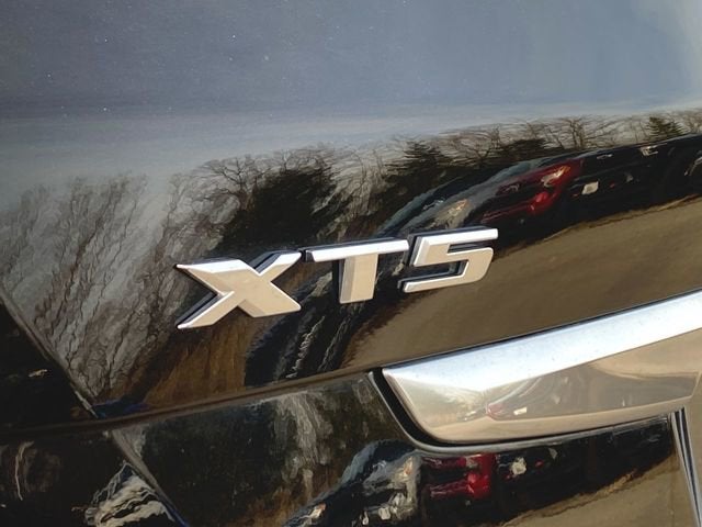 2019 Cadillac XT5 Platinum AWD