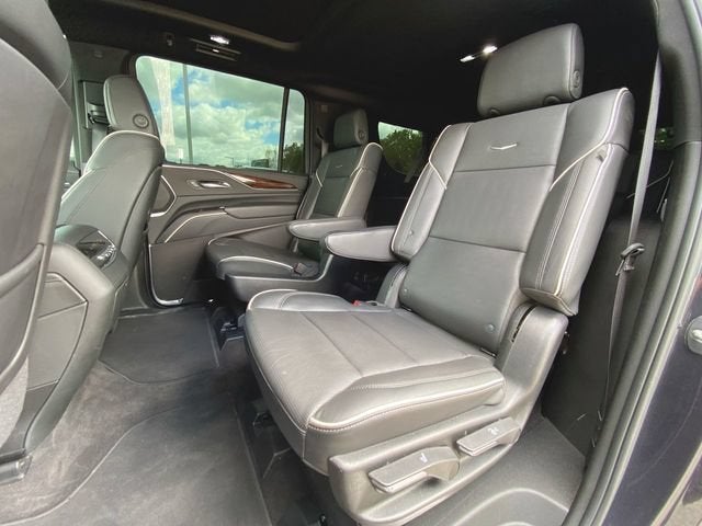 2022 Cadillac Escalade ESV Premium Luxury