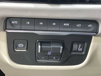 2025 Cadillac Escalade Sport Platinum