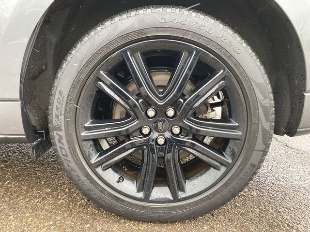 2022 Ford Edge ST-Line