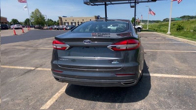 2020 Ford Fusion SE