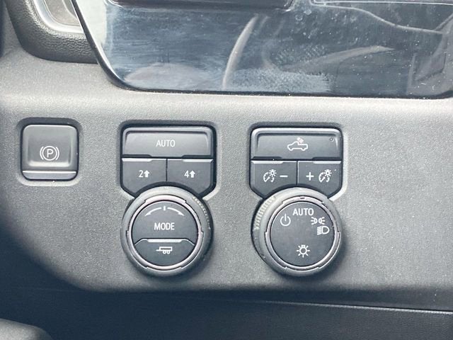 2022 Chevrolet Silverado 1500 LT (2FL)