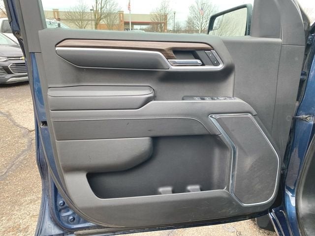 2022 Chevrolet Silverado 1500 LT (2FL)