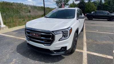 2024 GMC Terrain AT4