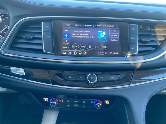 2024 Buick Enclave Essence