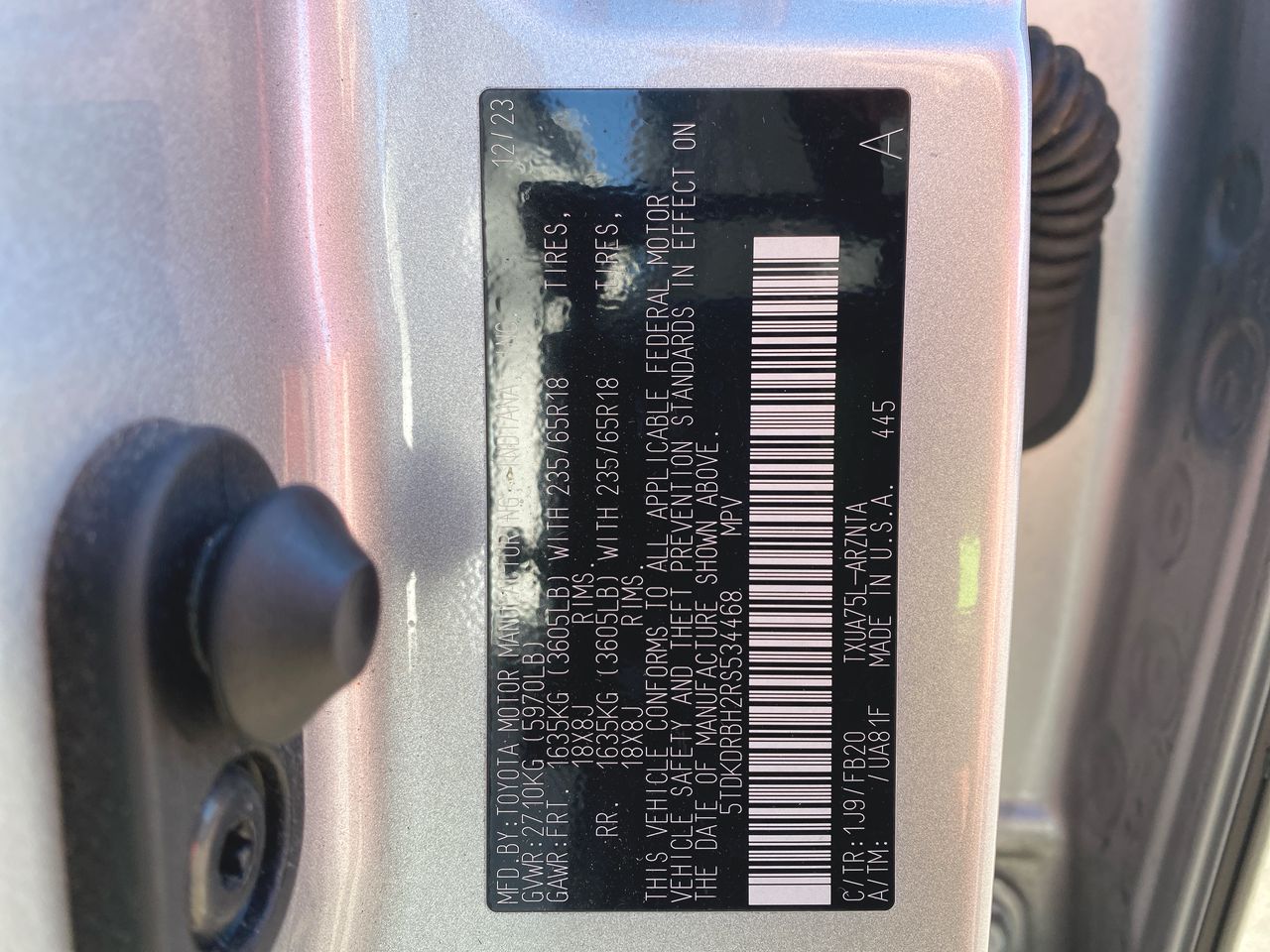 2024 Toyota Highlander LE