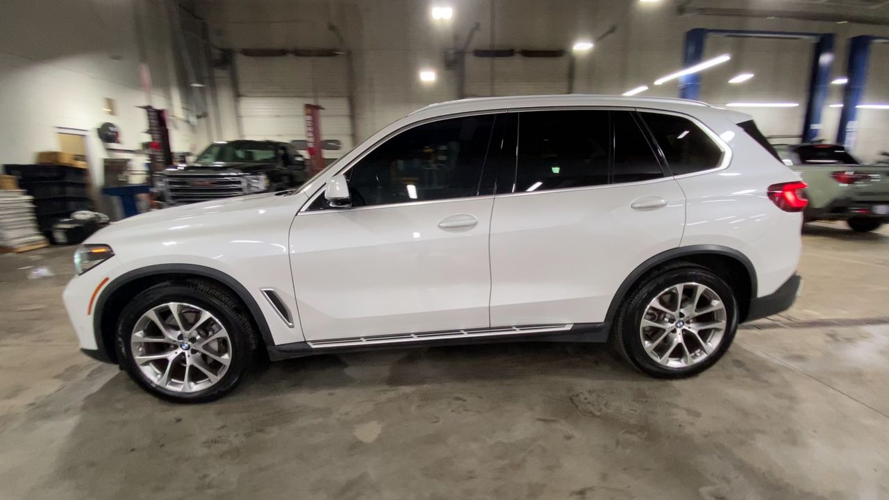 2023 BMW X5 xDrive40i