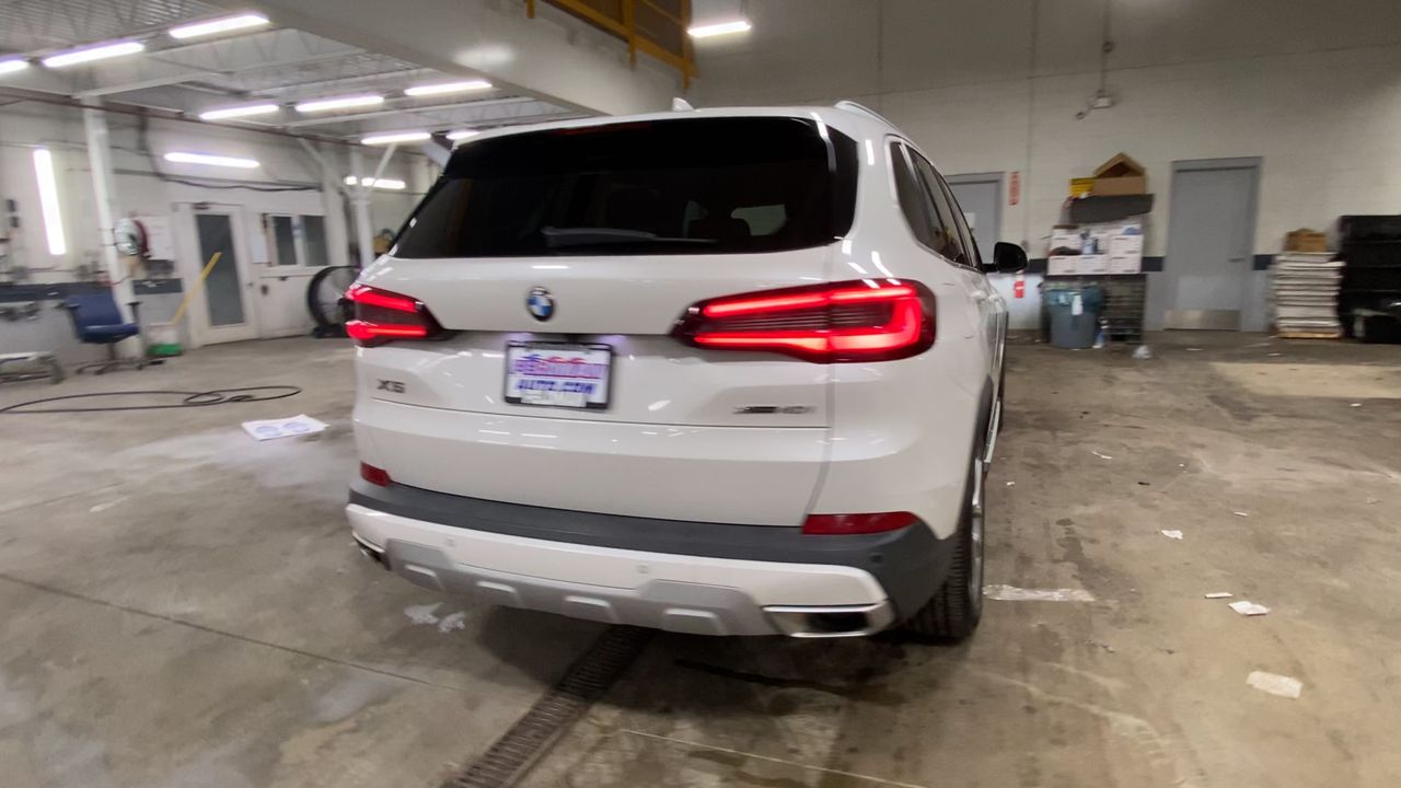 2023 BMW X5 xDrive40i