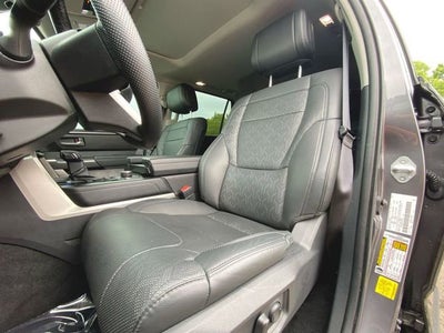 2024 Toyota Sequoia SR5