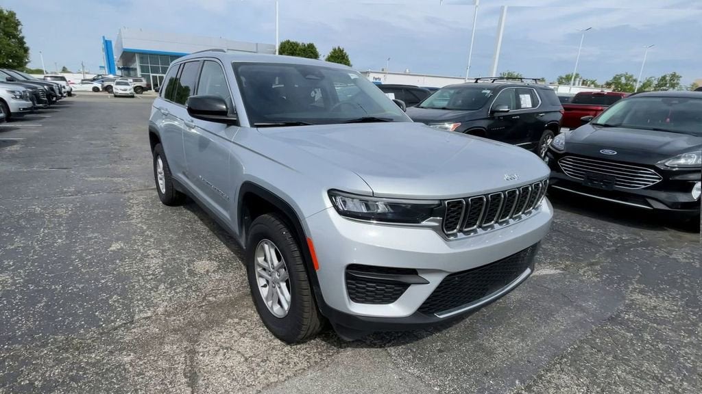 2023 Jeep Grand Cherokee Laredo