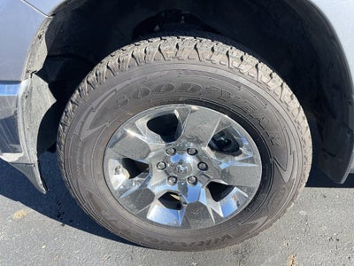 2021 RAM 1500 Big Horn Crew Cab 4x4 5'7" Box