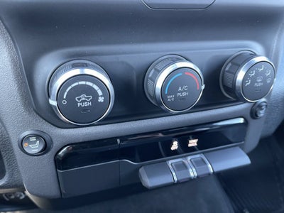 2021 RAM 1500 Big Horn Crew Cab 4x4 5'7" Box