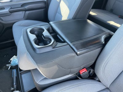 2021 RAM 1500 Big Horn Crew Cab 4x4 5'7" Box