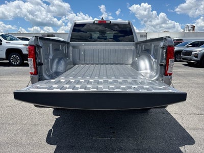2021 RAM 1500 Big Horn Crew Cab 4x4 5'7" Box