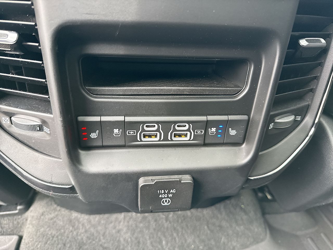 2024 RAM 1500 Limited