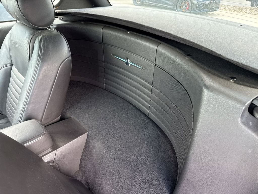2002 Ford Thunderbird w/Hardtop Premium