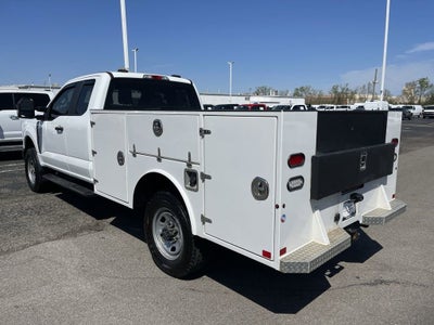 2023 Ford Super Duty F-350 SRW XL