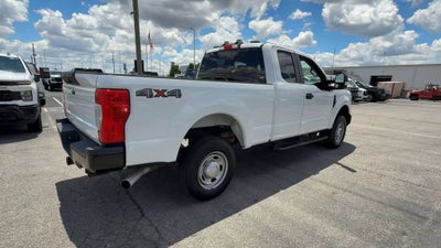 2022 Ford F-250 XL
