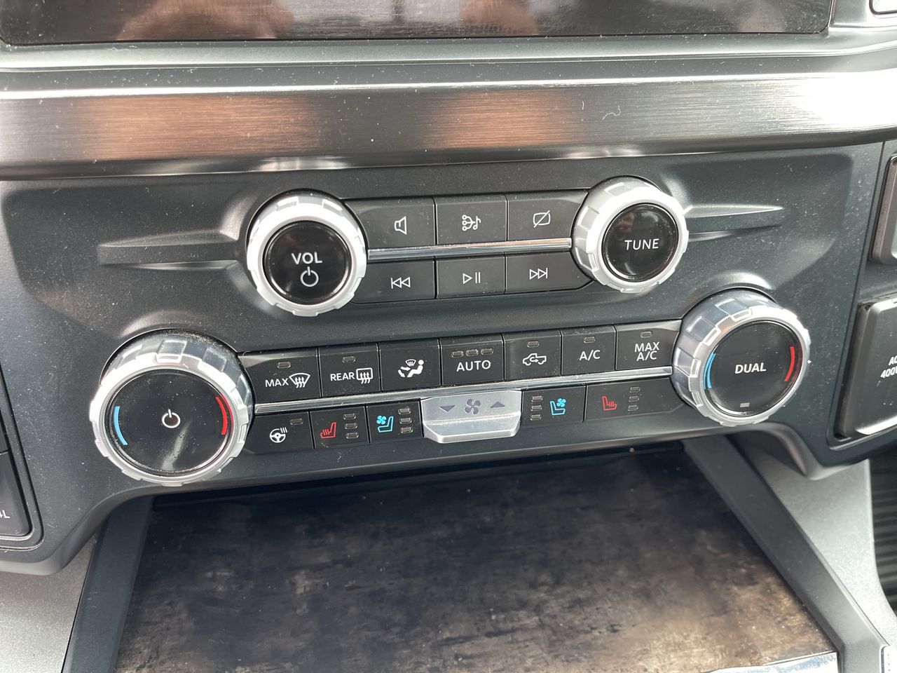 2023 Ford Super Duty F-350 SRW XL