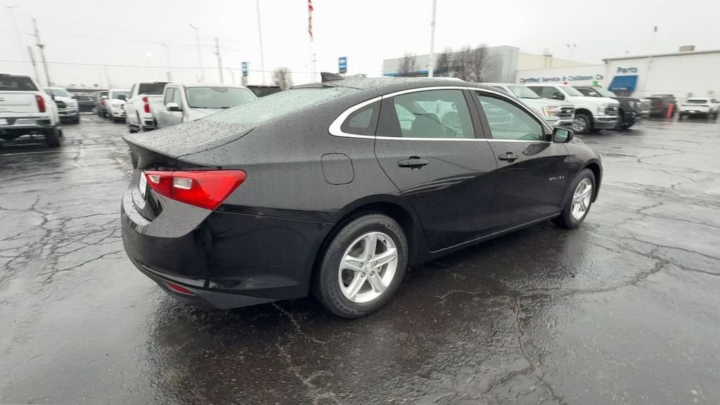 2023 Chevrolet Malibu LS