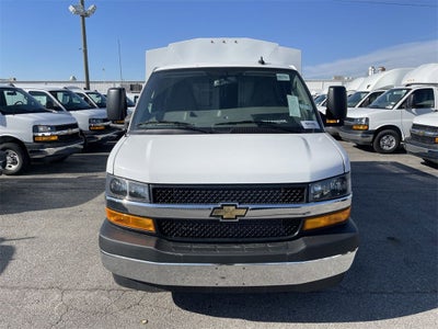 2025 Chevrolet Express Cutaway 3500 1WT
