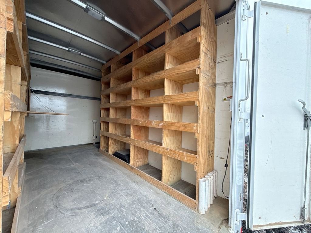 2021 Chevrolet Express Cutaway 3500 3500 Van 139