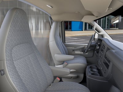 2025 Chevrolet Express Cutaway 3500 1WT
