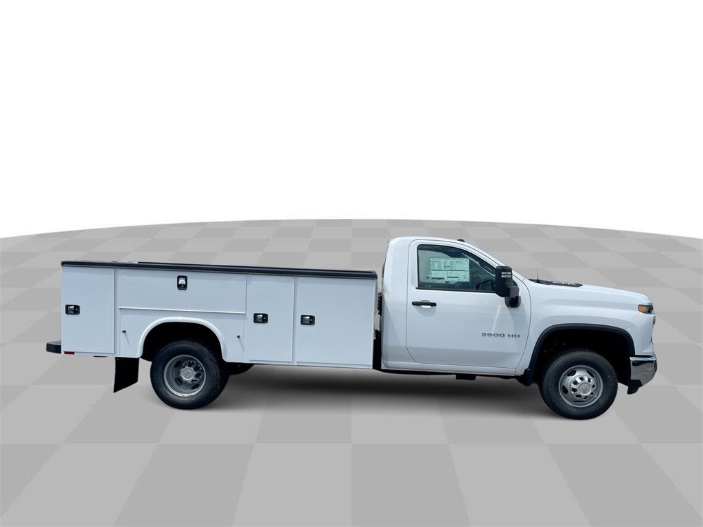 2025 Chevrolet Silverado 3500 HD Chassis Cab Work Truck