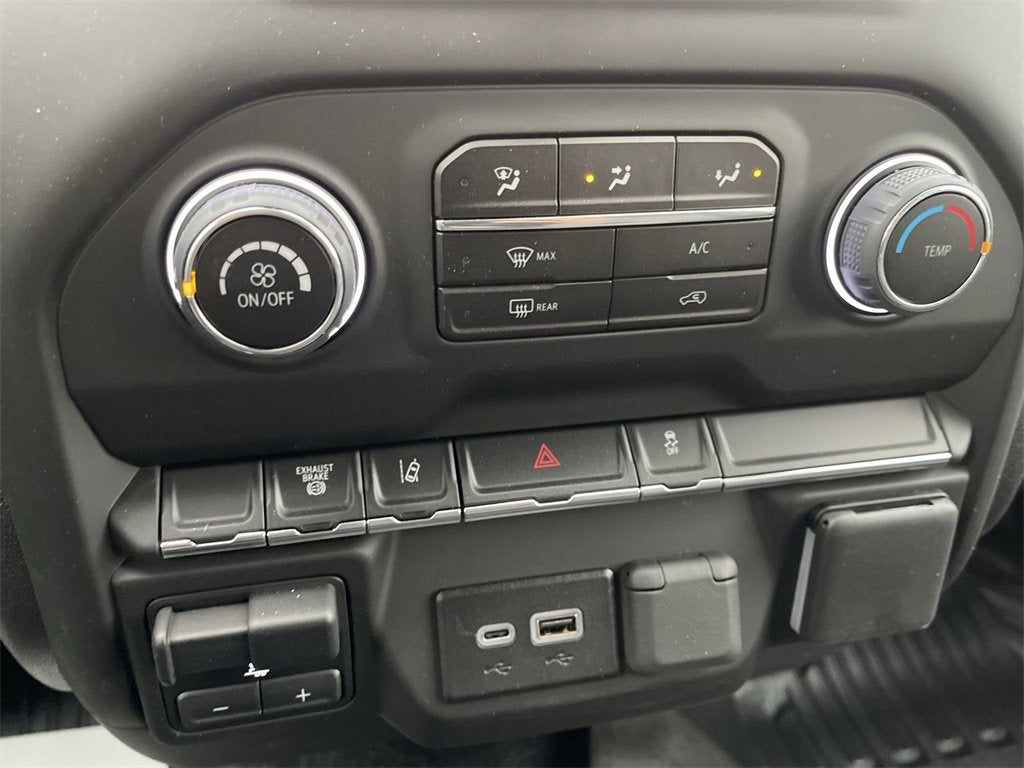 2025 Chevrolet Silverado 3500 HD Chassis Cab Work Truck