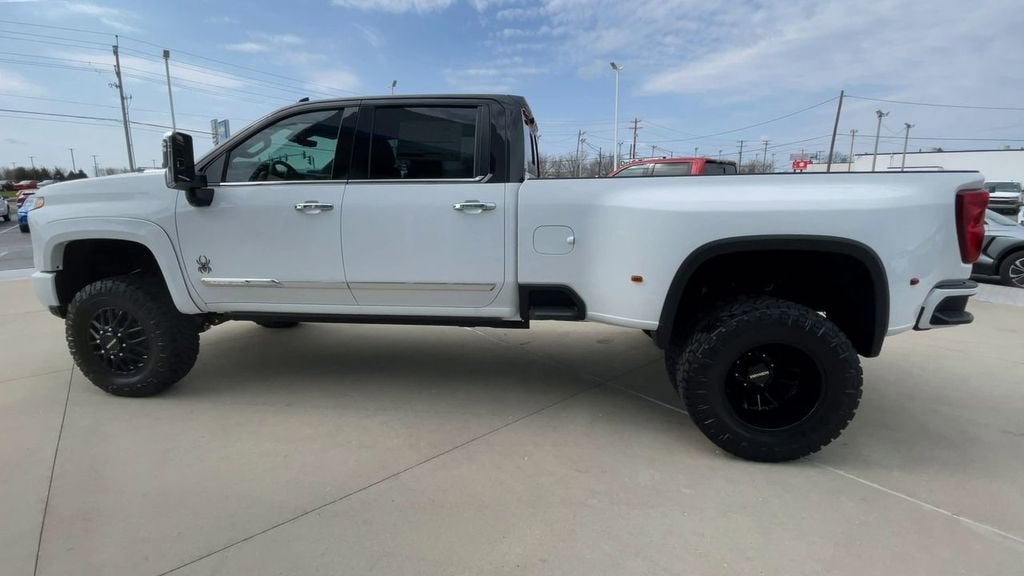 2026 Chevrolet Silverado 3500 HD High Country DRW