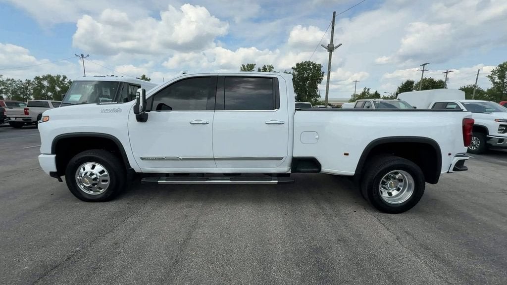2025 Chevrolet Silverado 3500 HD High Country DRW