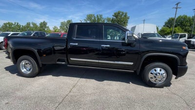 2026 Chevrolet Silverado 3500 HD High Country DRW
