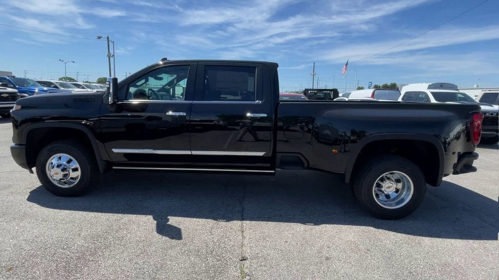 2026 Chevrolet Silverado 3500 HD High Country DRW