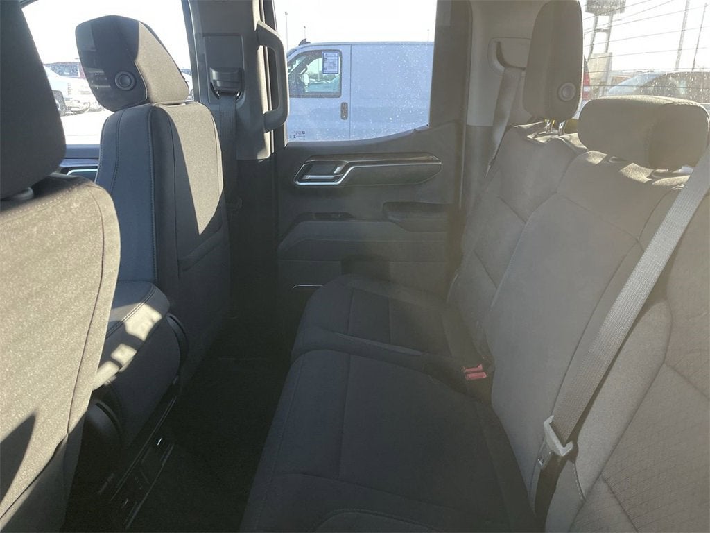 2025 Chevrolet Silverado 1500 LT (2FL)