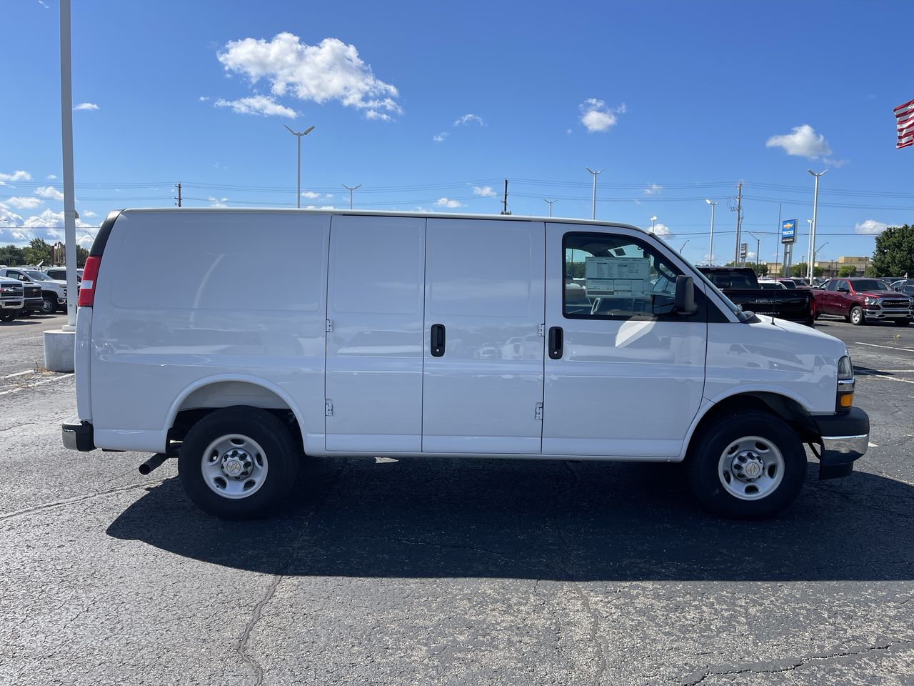 2025 Chevrolet Express Cargo 2500 WT