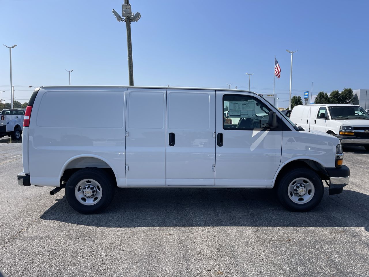 2025 Chevrolet Express Cargo 2500 WT